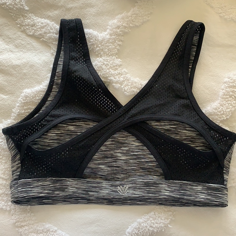 Sports bra - Picture 2 of 2